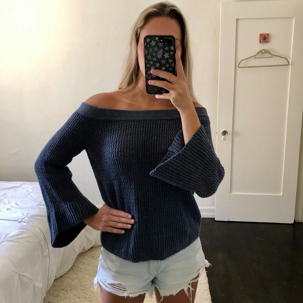 Abercrombie & Fitch Sweater
